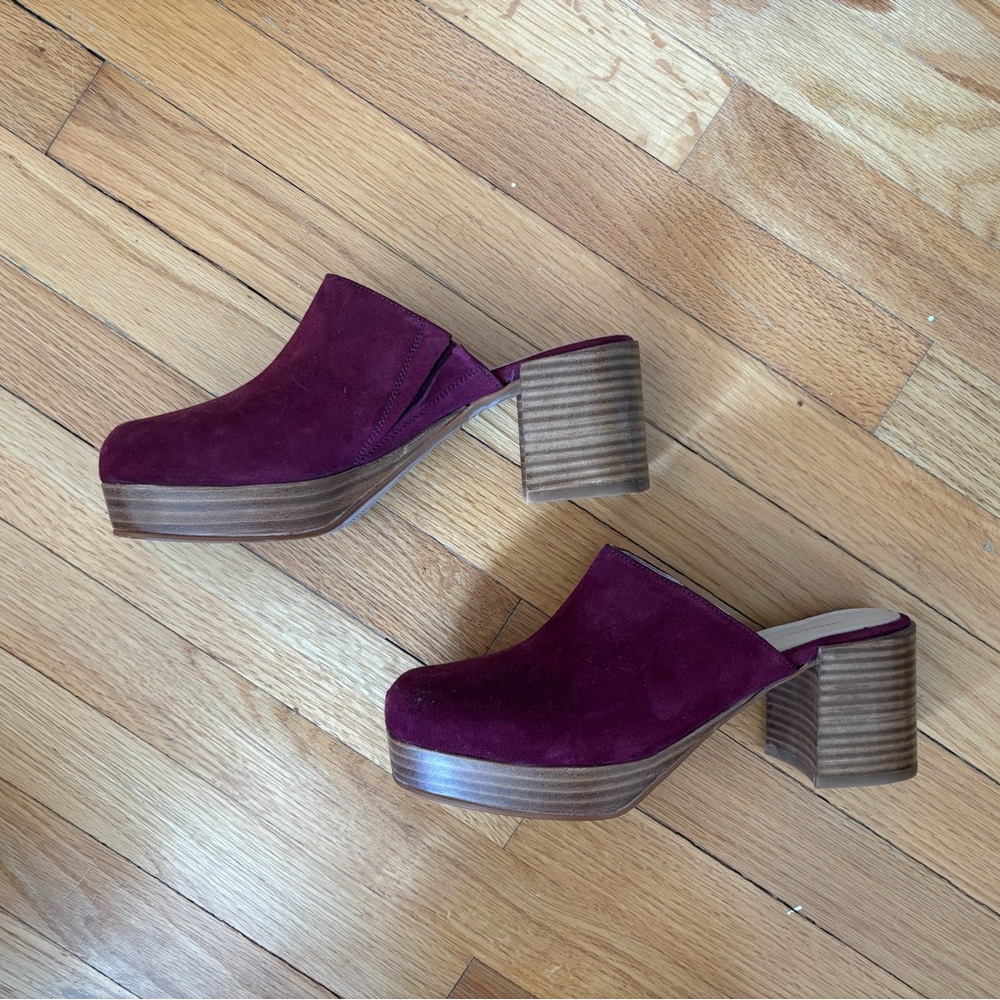 INTENTIONALLY BLANK burgundy Suede Clogs